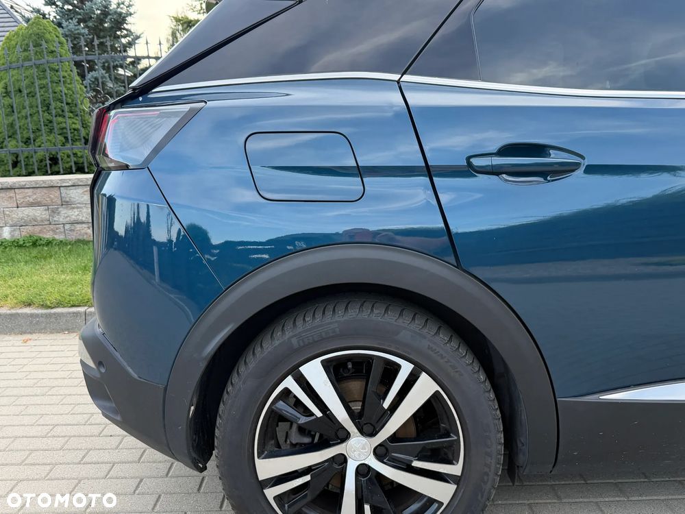 Peugeot 3008 1.6 PureTech HYbrid GT Line S&S EAT8 - 30