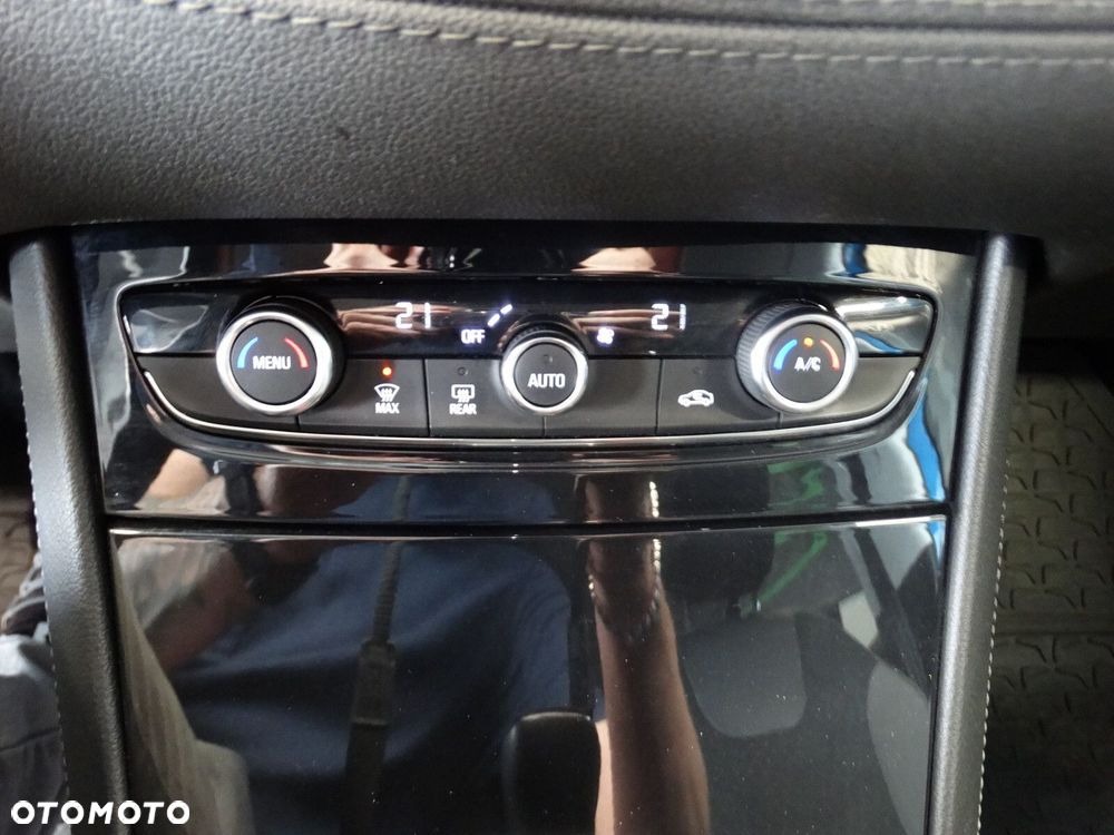 Opel Grandland X - 24