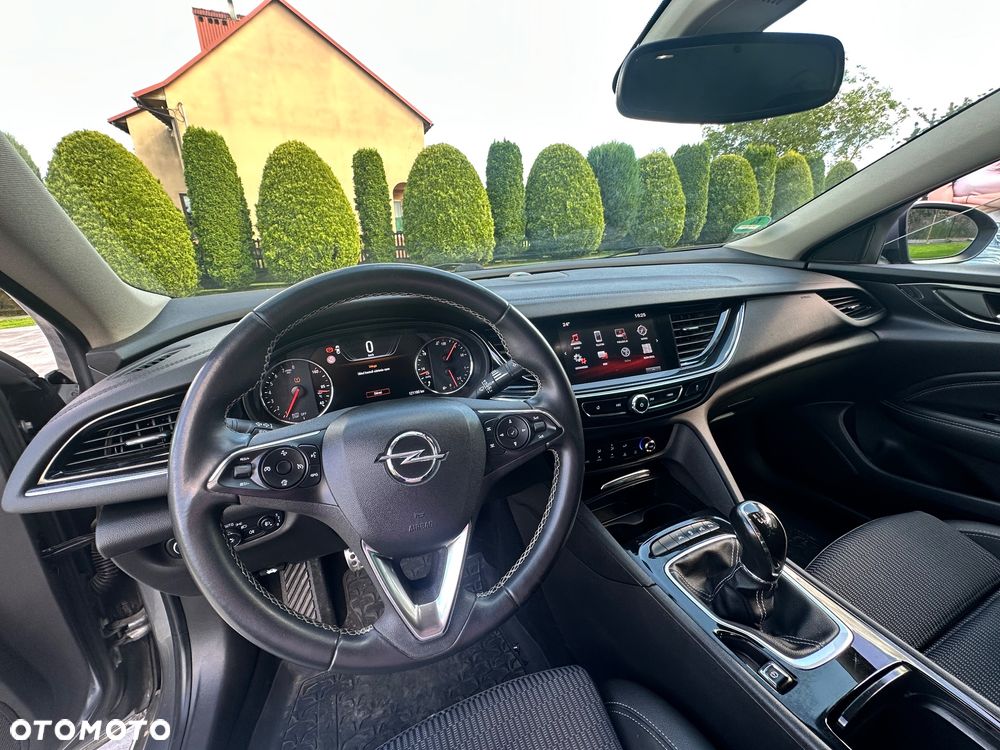 Opel Insignia 1.5 T Enjoy S&S - 8
