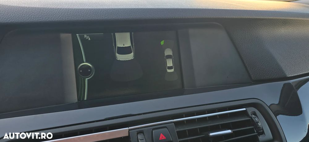 BMW Seria 5 520d Luxury Line - 25