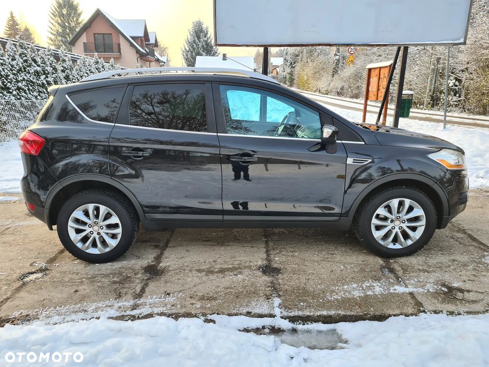 Ford Kuga 2.5 4x4 Titanium - 4