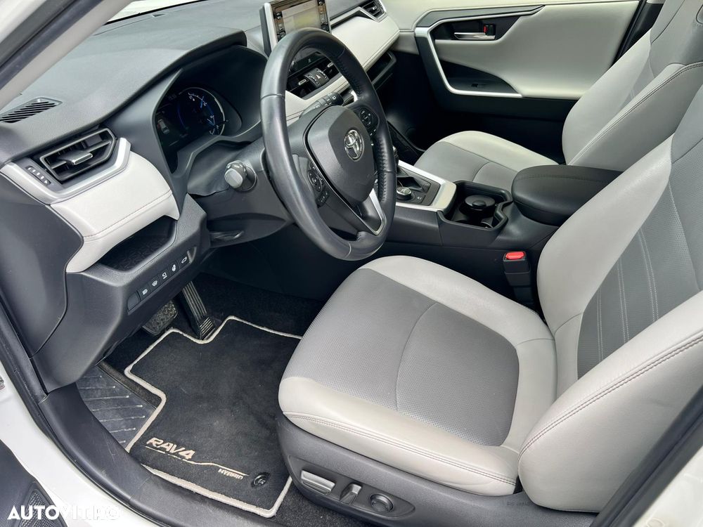 Toyota RAV4 2.5 VVT-iE 4x4 Luxury Premium - 9