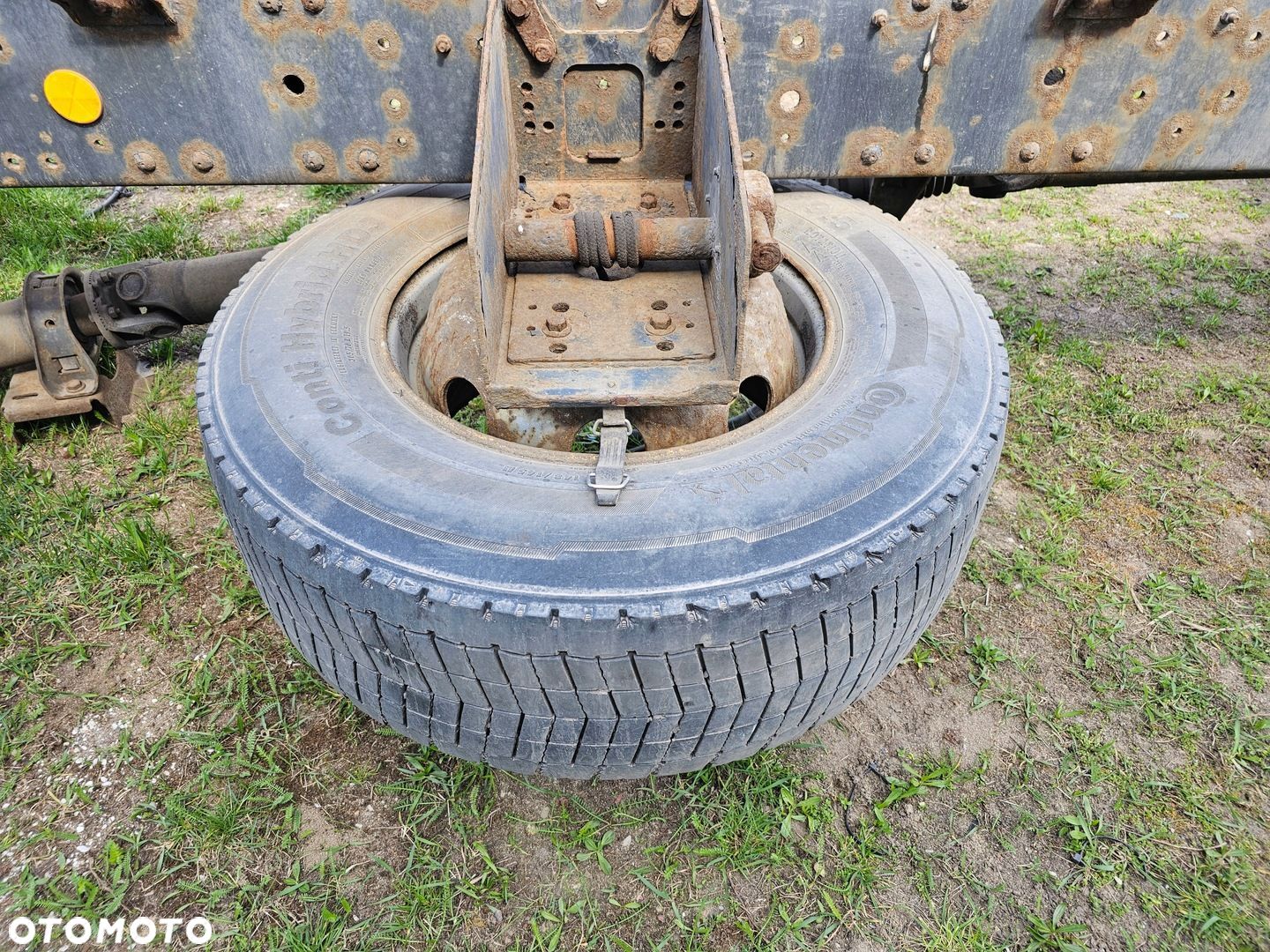 KOŁO FELGA OPONA ZAPAS IVECO EUROCARGO CONTINETAL HD3 305/70 R 19.5 M+S - 1