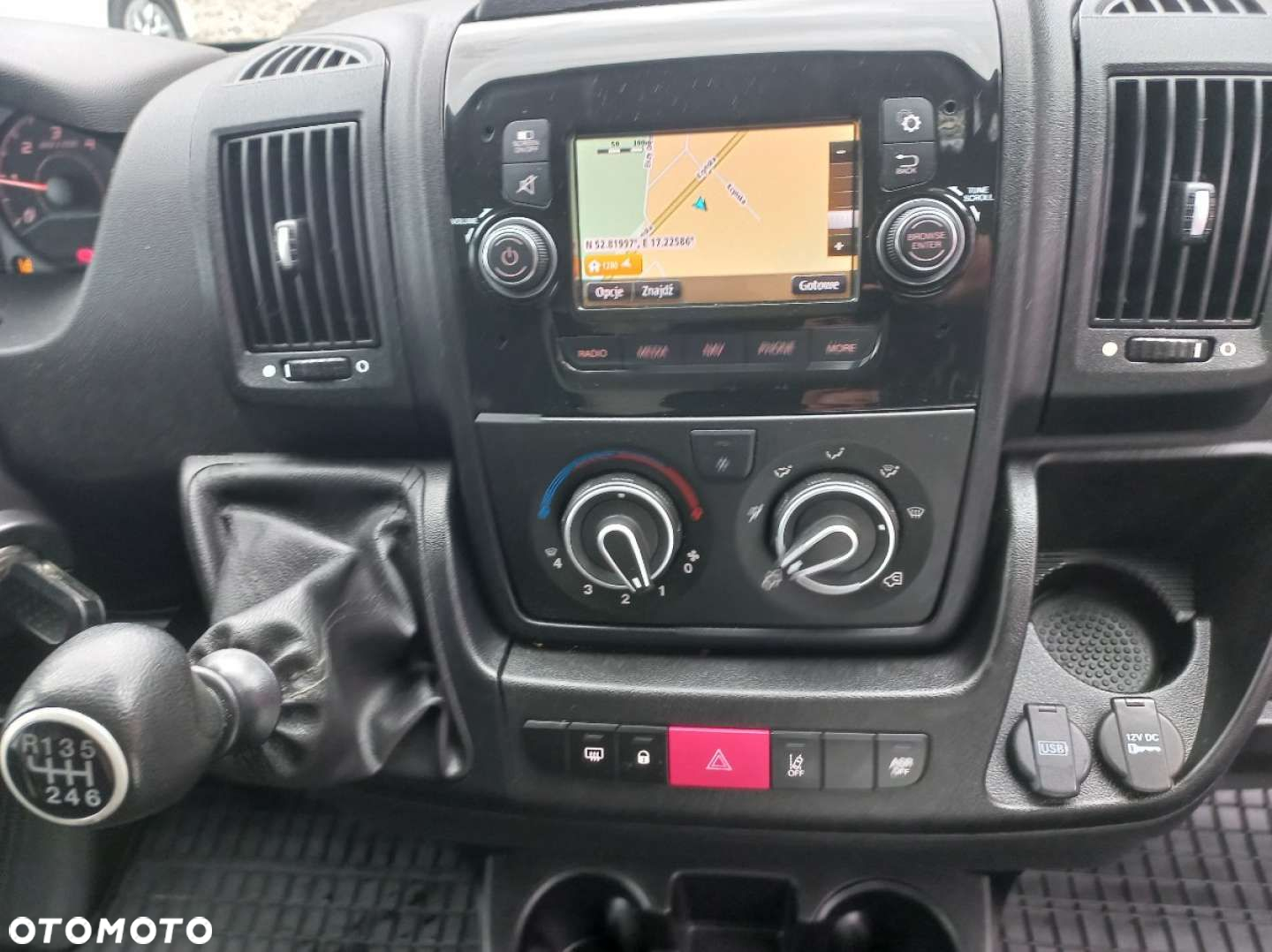 Peugeot BOXER - 21