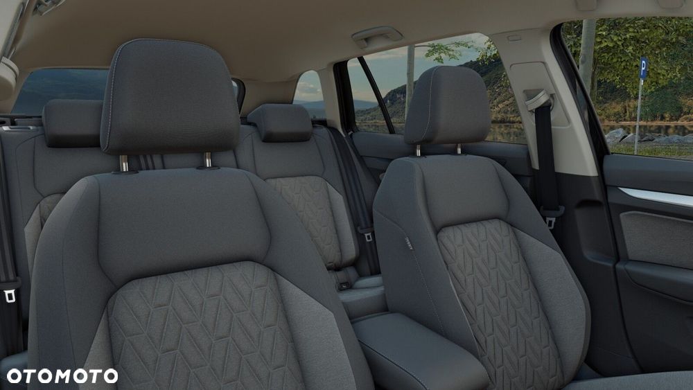 Volkswagen Golf Variant 1.5 eTSI mHEV Life DSG - 11
