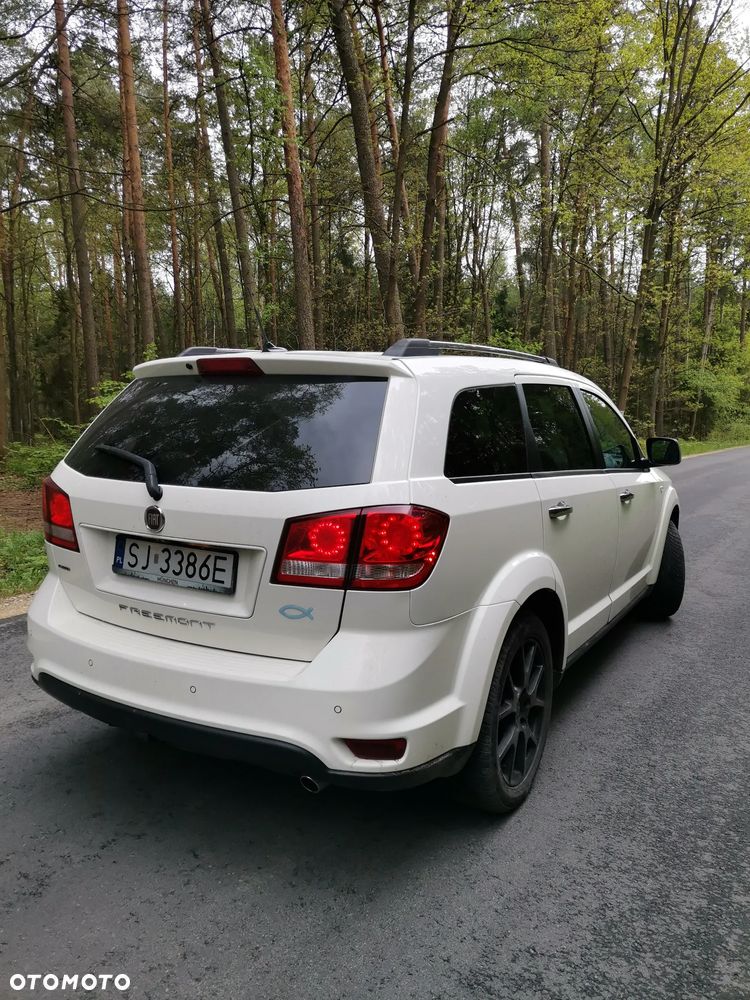 Fiat Freemont 2.0 Multijet Lounge AWD - 3