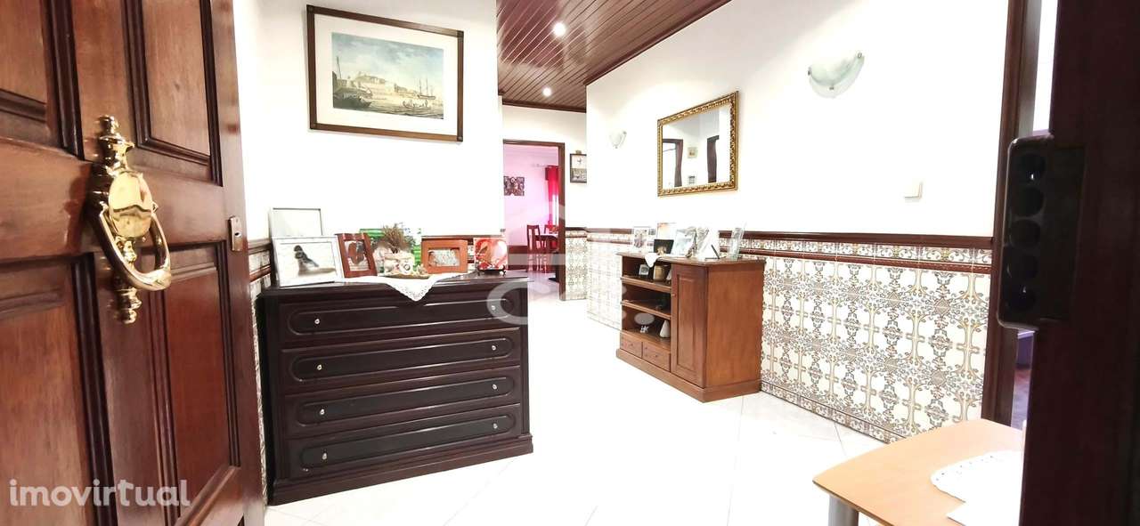 Apartamento T3 com Excelente Localização em Caneças - Grande imagem: 2/29