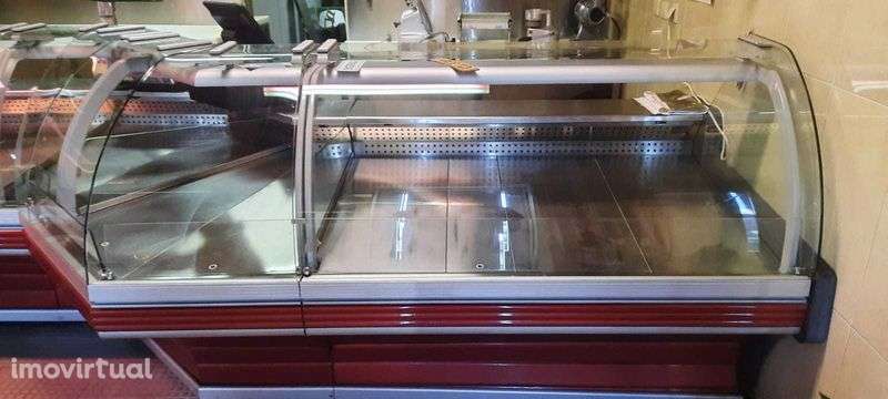 ALUGA-SE : Talho Equipado ou Loja para Outros Ramos - Grande imagem: 3/3