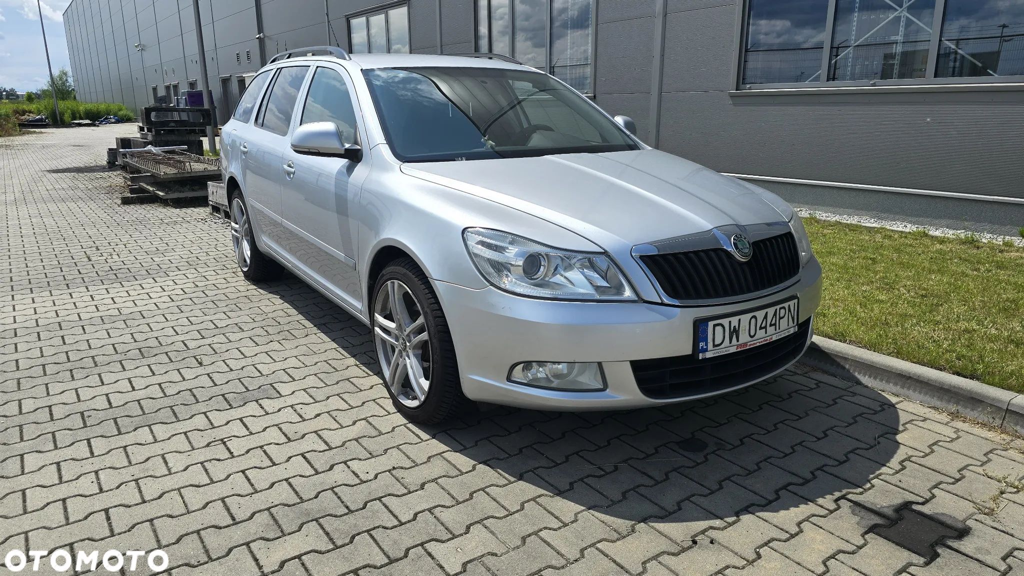 Skoda Octavia 1.6 TDI Ambiente - 1