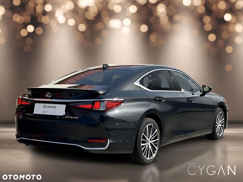 Lexus ES 300h Business Edition - 7