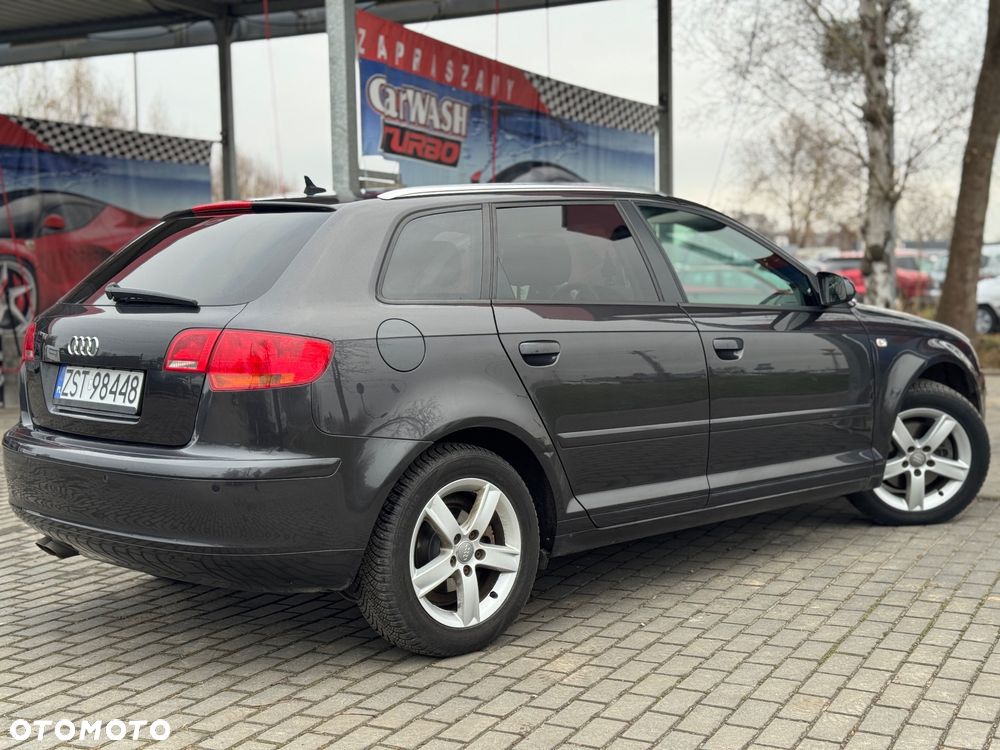 Audi A3 Sportback 2.0 TDI DPF S tronic Ambition - 3