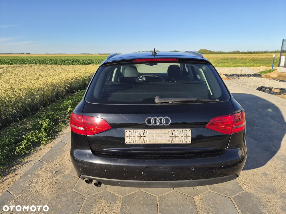 Audi A4 Avant 2.0 TDI - 5