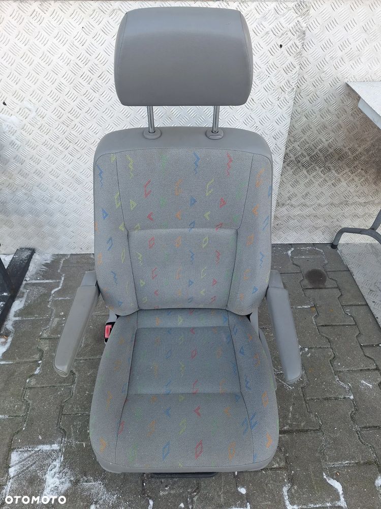 FOTEL LEWY PRZÓD KIEROWCY PODŁOKIETNIKI VW TRANSPORTER T5 LIFT CARAVELLE - 1