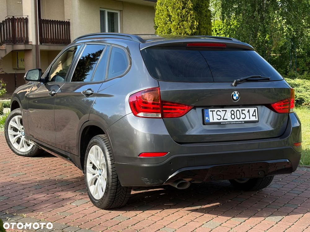 BMW X1 xDrive18d Sport Line - 14