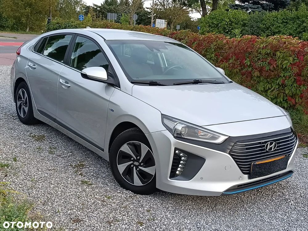Hyundai IONIQ - 6
