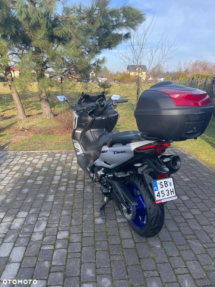 Yamaha Tmax - 5