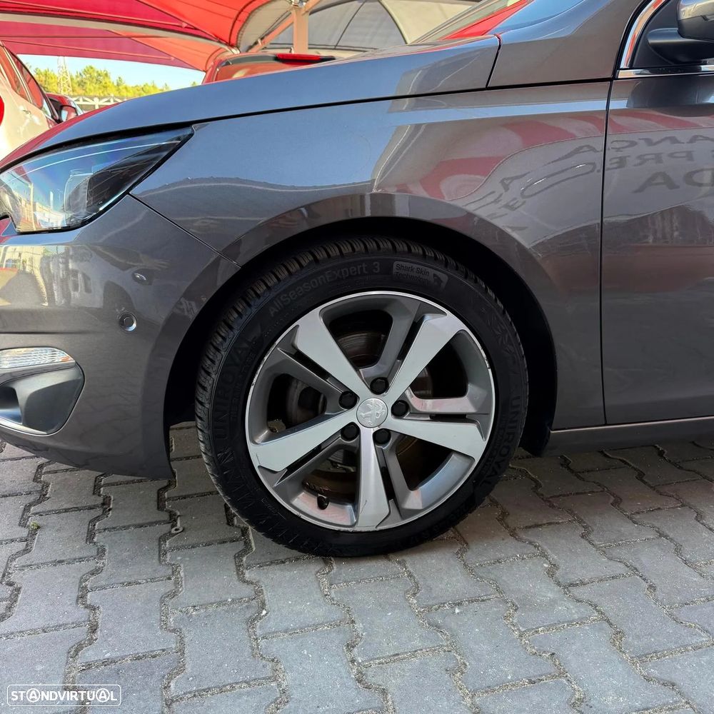 Peugeot 308 1.6 BlueHDi Allure J18 - 17