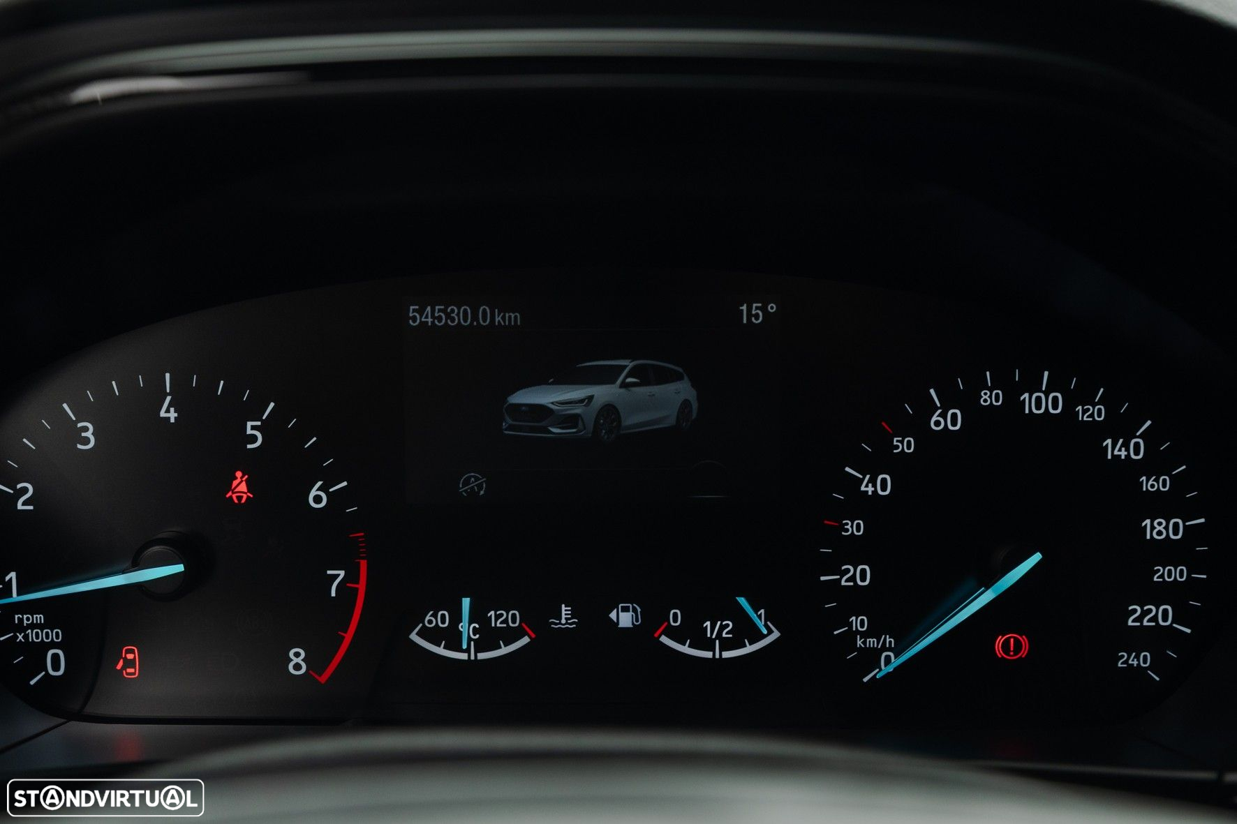 Ford Focus SW 1.0 EcoBoost ST-Line - 35