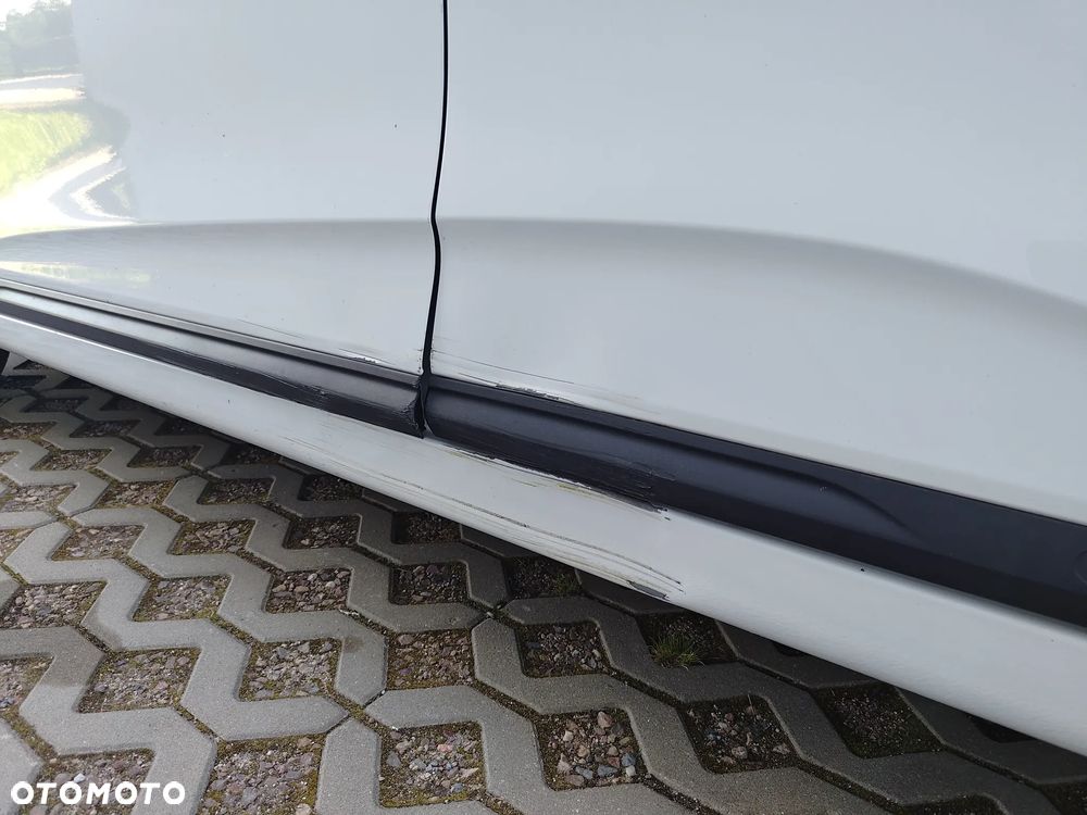 Renault Clio - 21