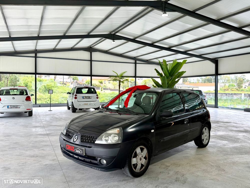 Renault Clio 1.5 dCi S - 10