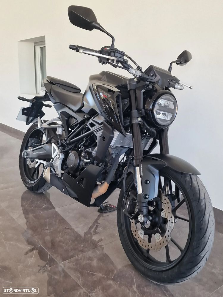 Honda CB 125 R - 10