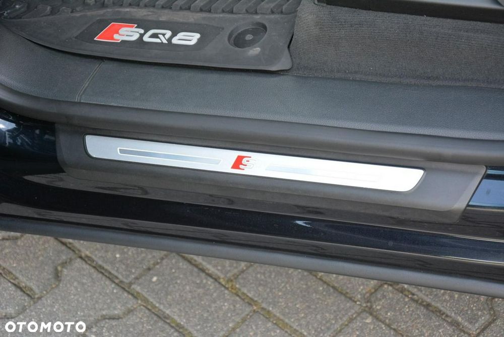 Audi SQ8 TFSI quattro tiptronic competition plus - 31