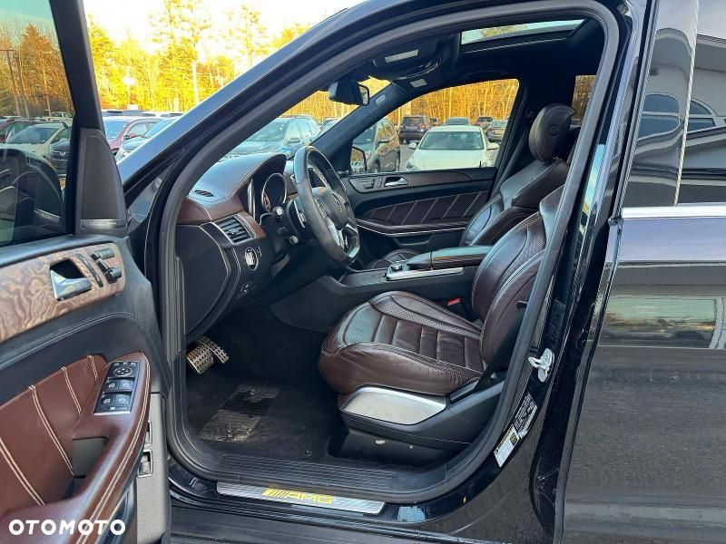 Mercedes-Benz GL - 6