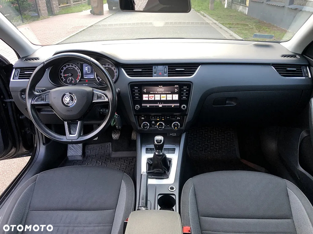 Skoda Octavia 1.6 TDI Ambition - 14