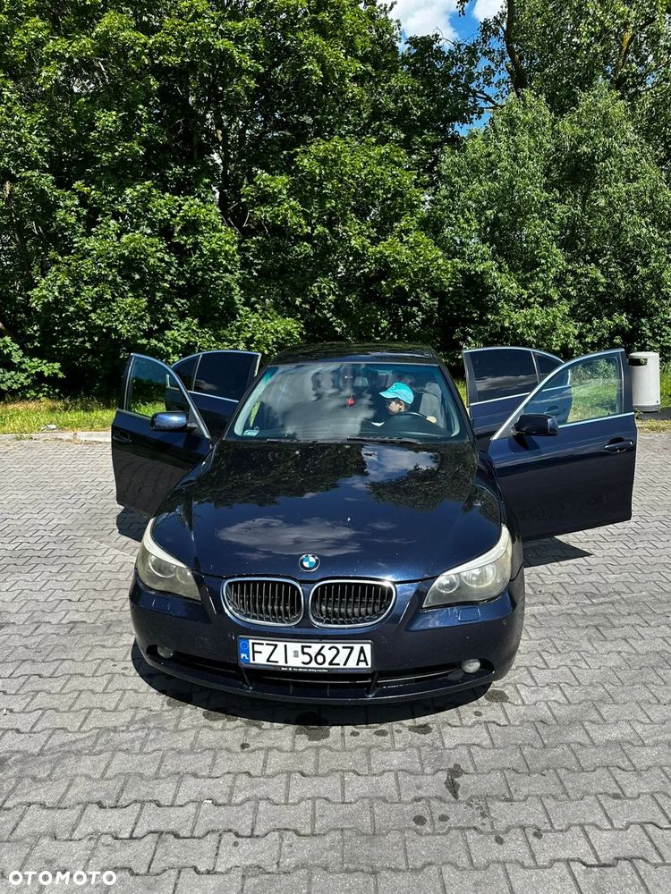 BMW Seria 5 525d - 9