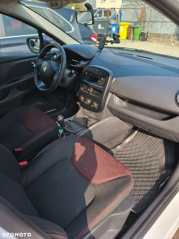 Renault Clio 1.5 dCi Life - 14