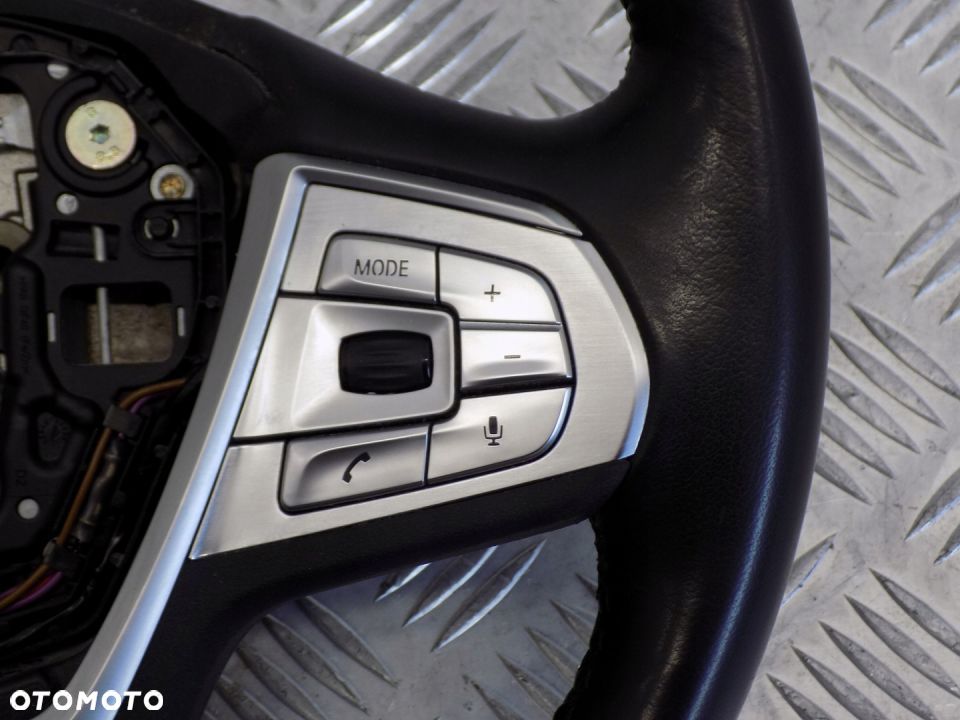 BMW G30 G11 G12 KIEROWNICA SKÓRZANA MULTIFUNKCJA - 8