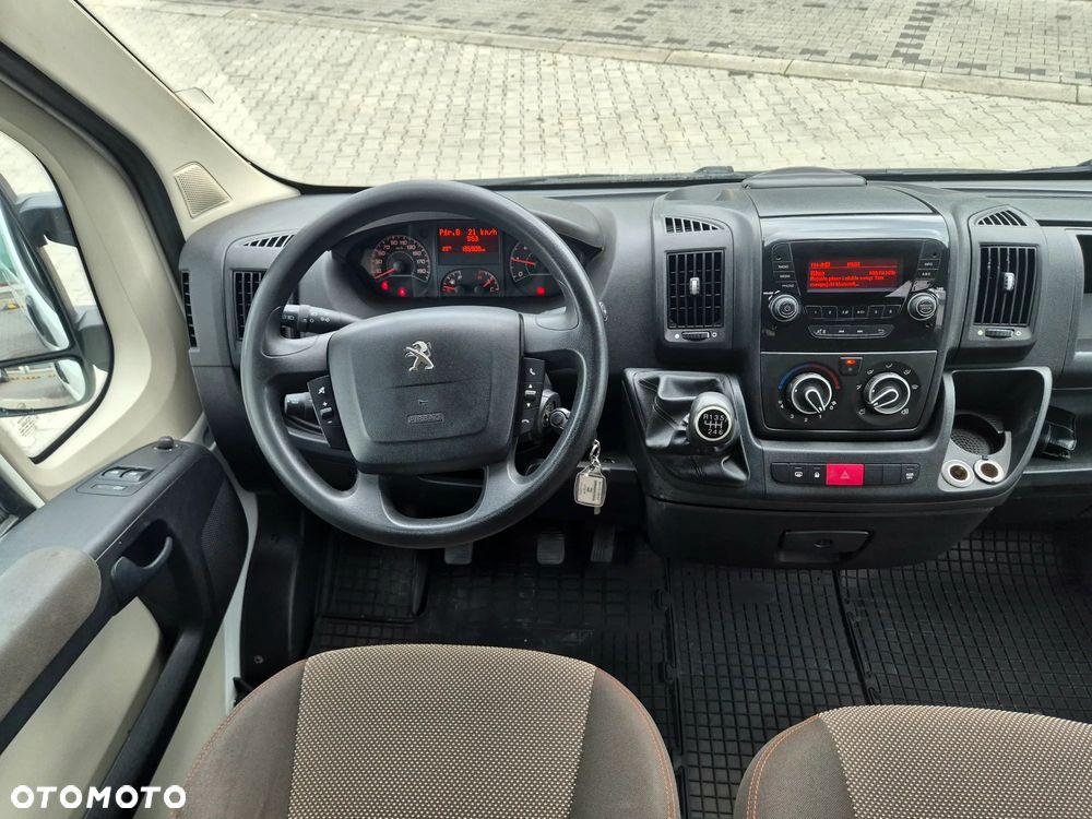 Peugeot Boxer Brygadówka Doka 7osób CarPol L3H2 - 12