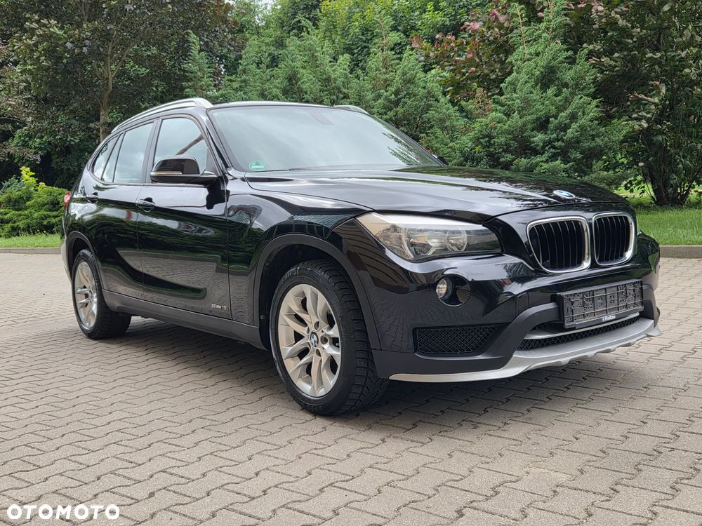 BMW X1 sDrive18i xLine - 9