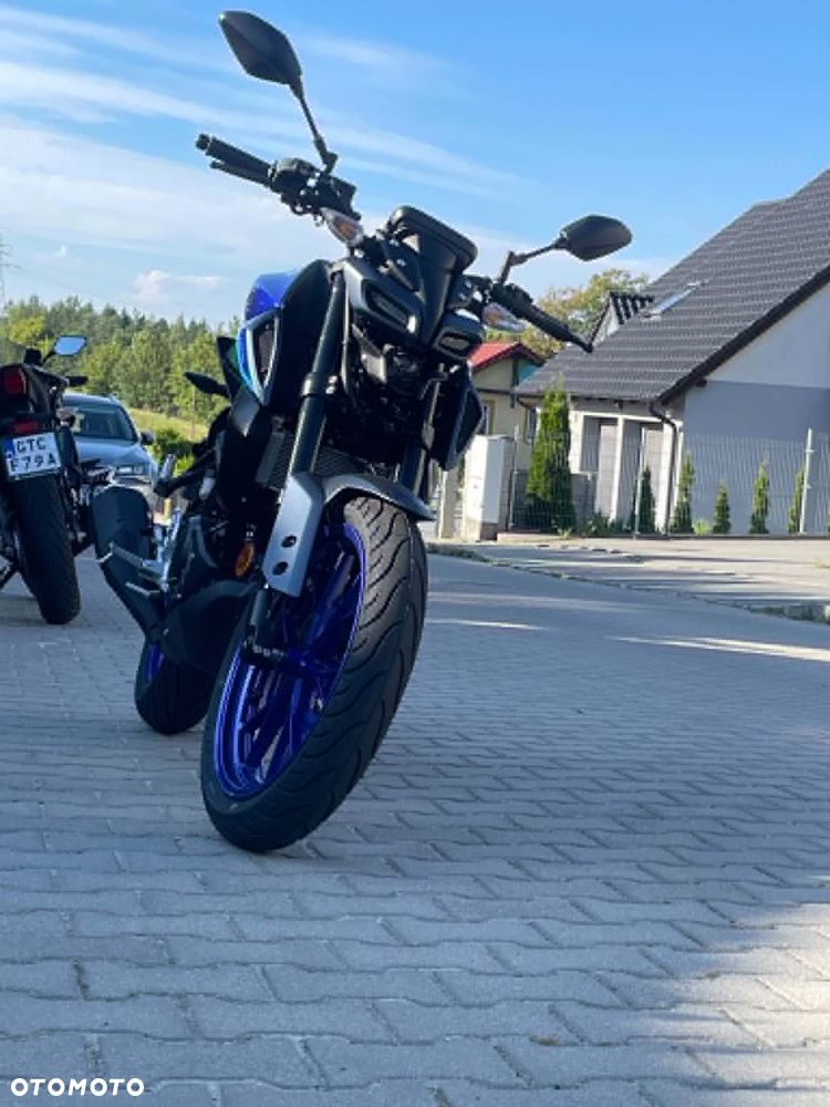 Yamaha MT - 1