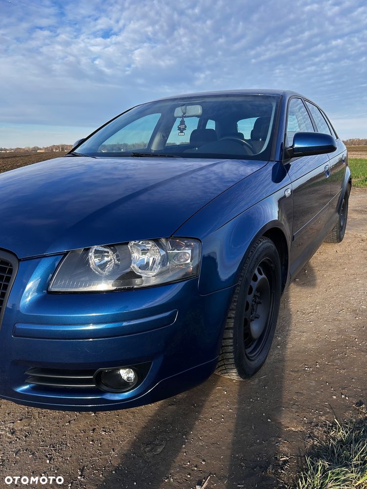 Audi A3 Sportback 1.6 FSI Ambiente - 6