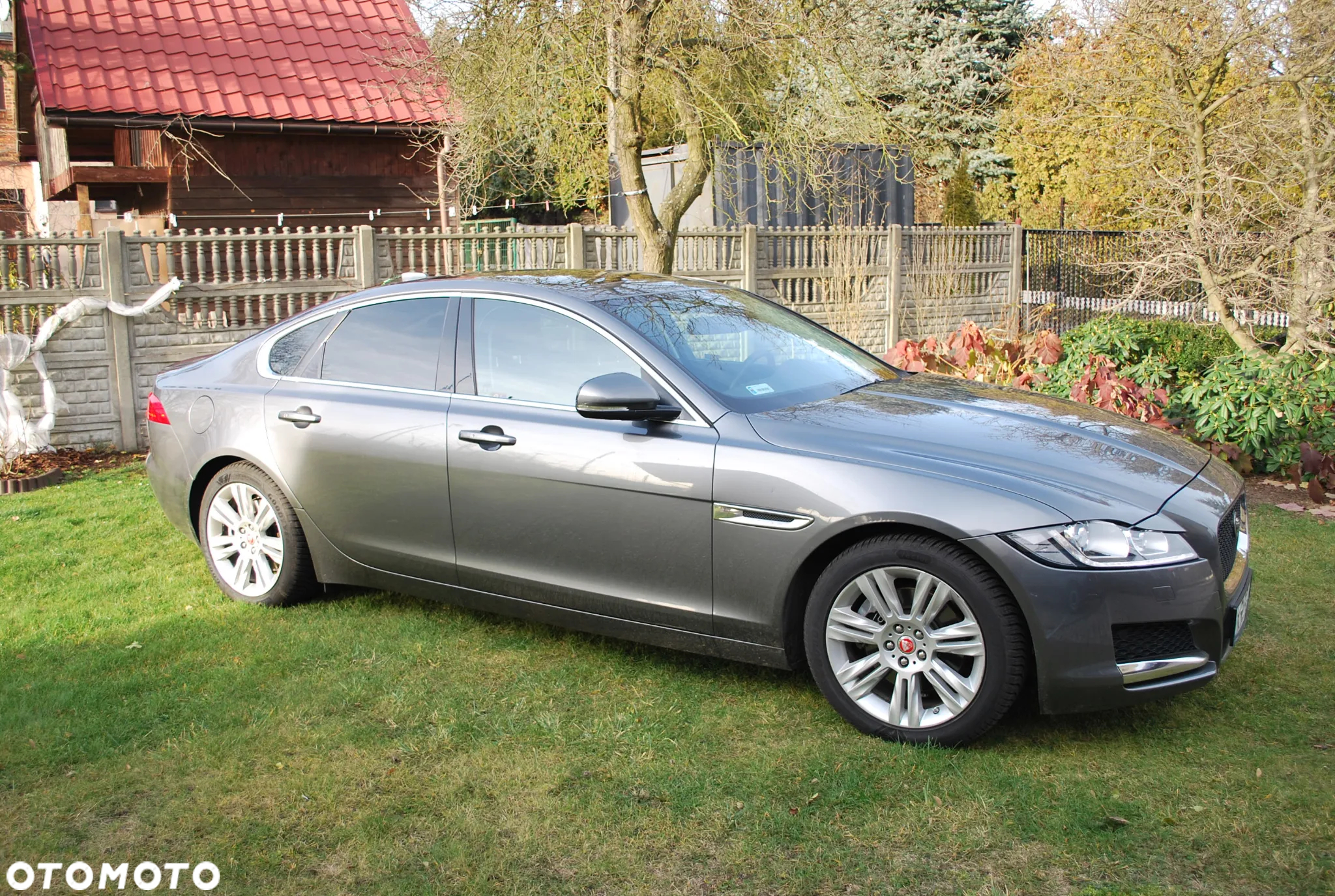 Jaguar XF - 2