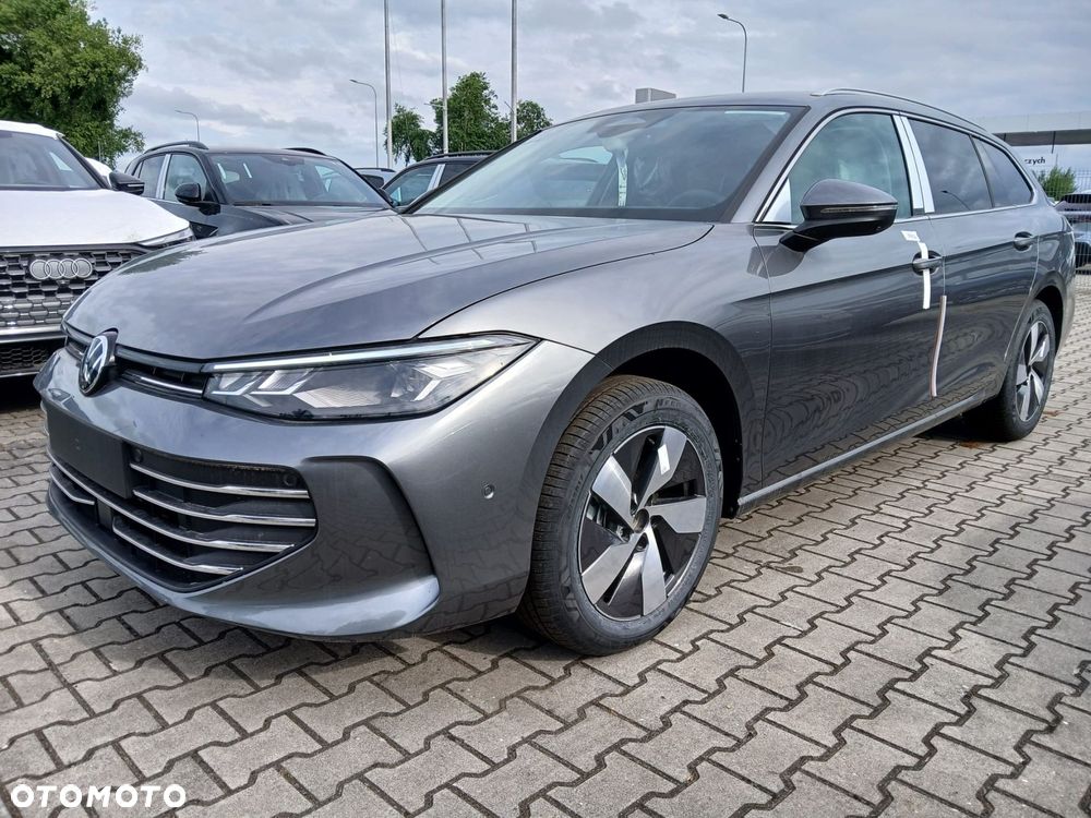 Volkswagen Passat Variant - 2