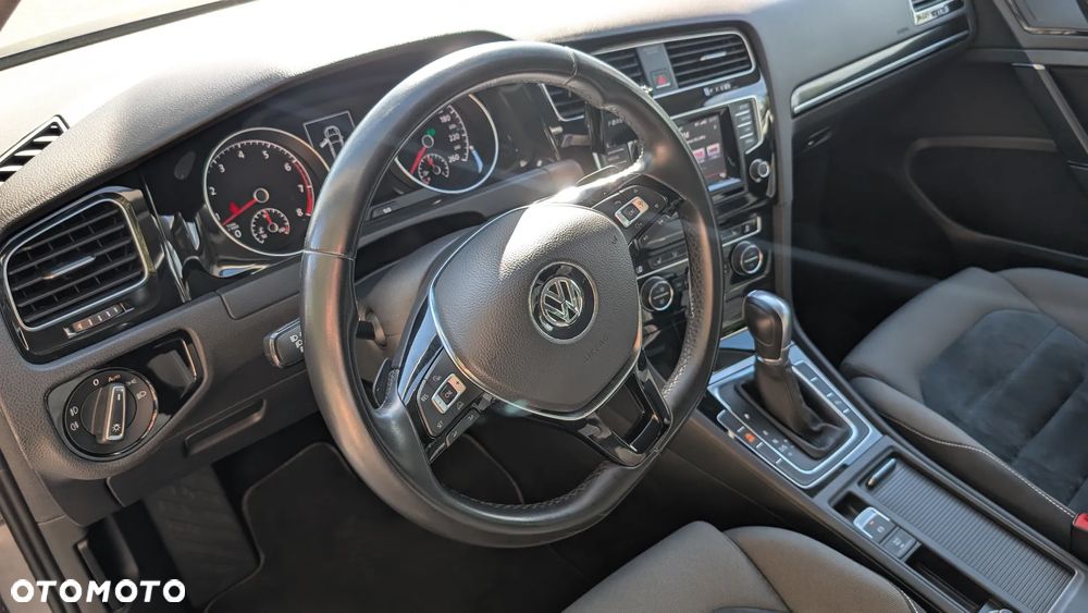 Volkswagen Golf VII 1.4 TSI BMT Highline DSG - 13