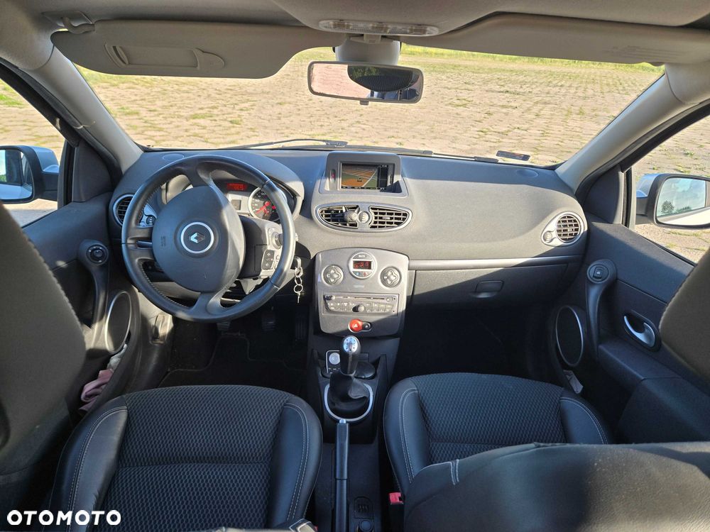 Renault Clio - 3