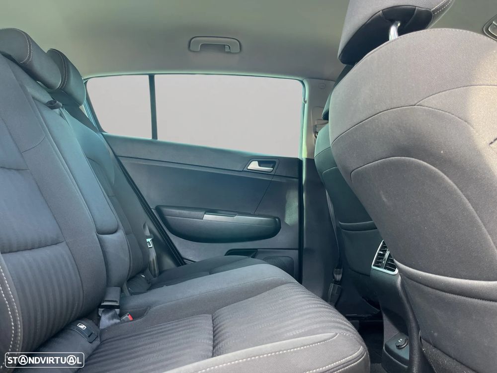 Kia Sportage 1.7 CRDI ISG TX - 18