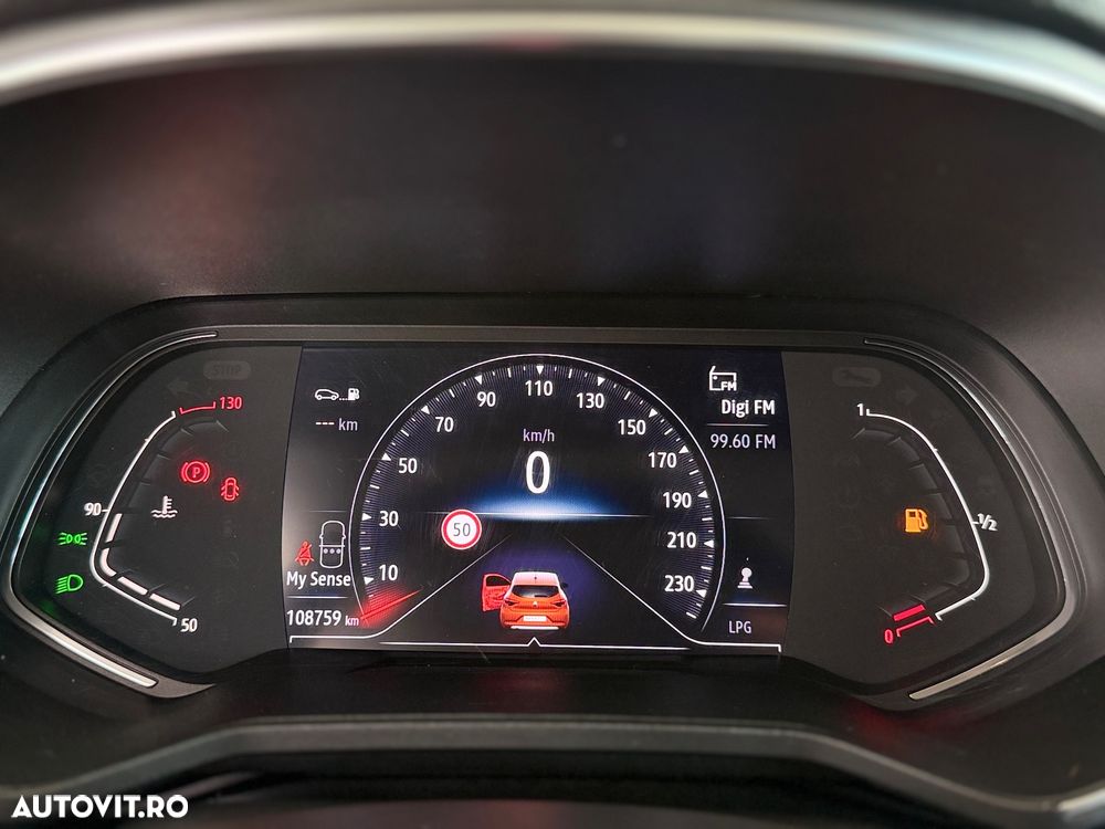 Renault Clio V 1.0 TCe 100 Intens - 25