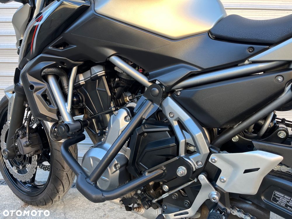 Kawasaki Z 650 - 10