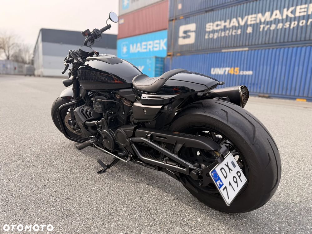 Harley-Davidson Sportster - 11