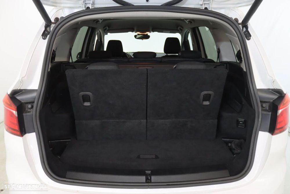 BMW 216 Gran Tourer i 7L Advantage - 32