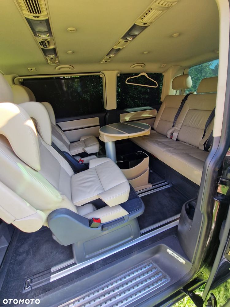 Volkswagen Multivan - 40