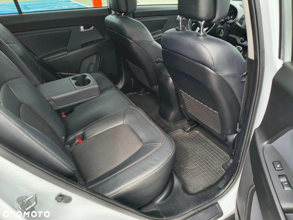 Kia Sportage - 12