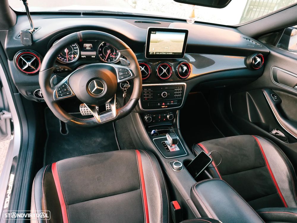 Mercedes-Benz CLA 45 AMG 4Matic 7G-DCT - 4