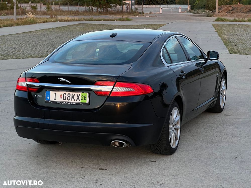 Jaguar XF 2.2D - 5