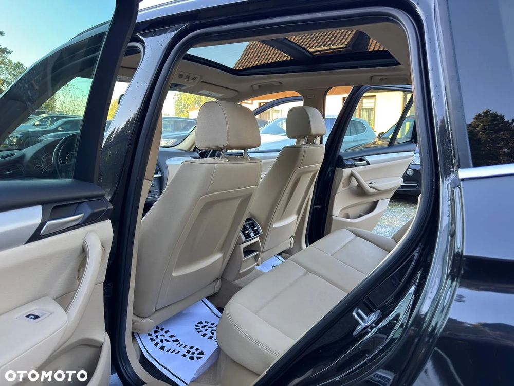 BMW X3 28i xDrive - 20