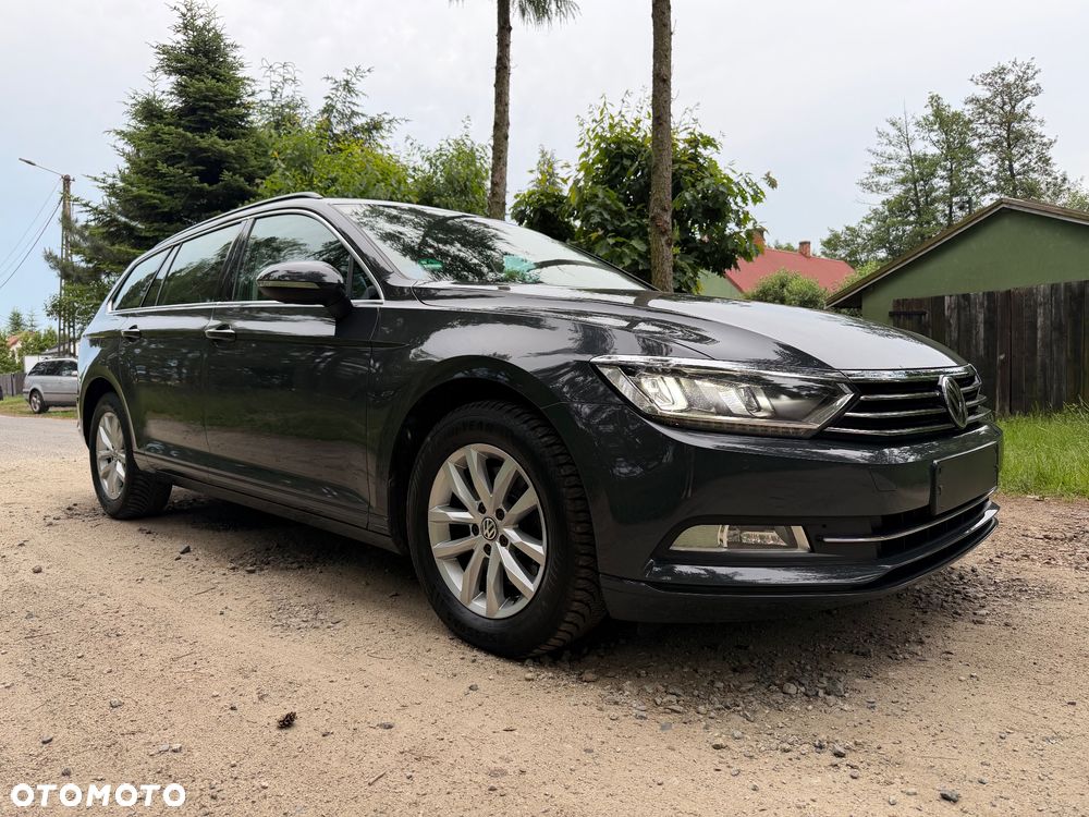 Volkswagen Passat 2.0 TDI SCR DSG - 3